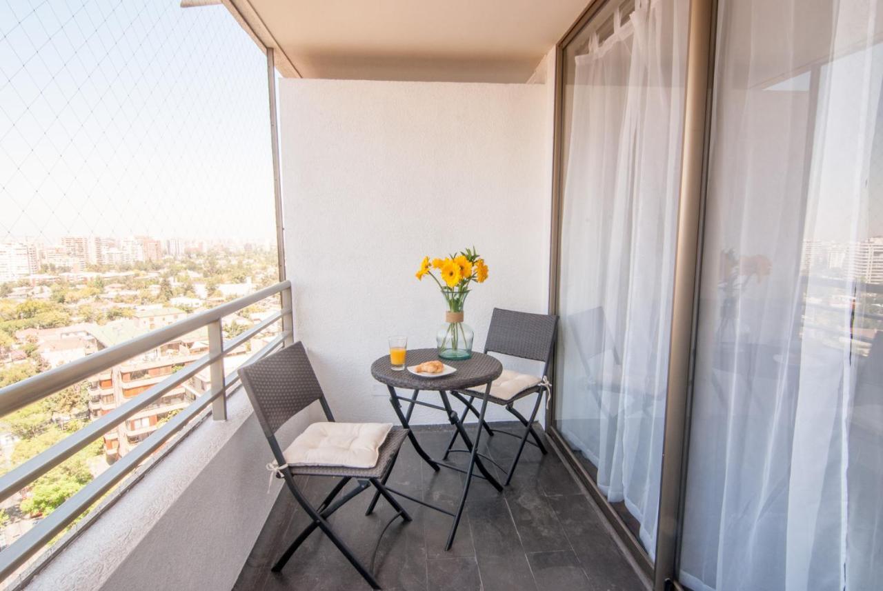 Views Cordillera Apartman Santiago Kültér fotó